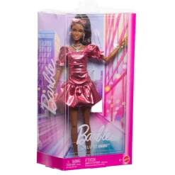 Barbie Deluxe Style-dukke – Korallrosa kjole