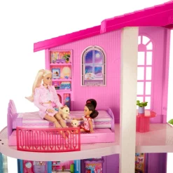 Barbie Dreamhouse med 2 hus, bassenger og sklie