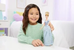 Disney Princess Fashion Doll - Cinderella