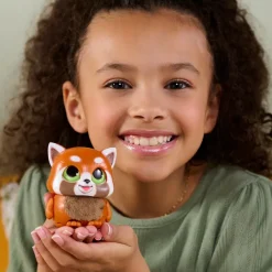 FurReal Handfuls - Red Panda