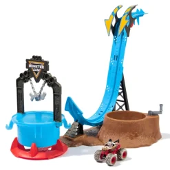 Monster Jam Mud Blasters Monster Mutt Dalmatian Dunk Tank