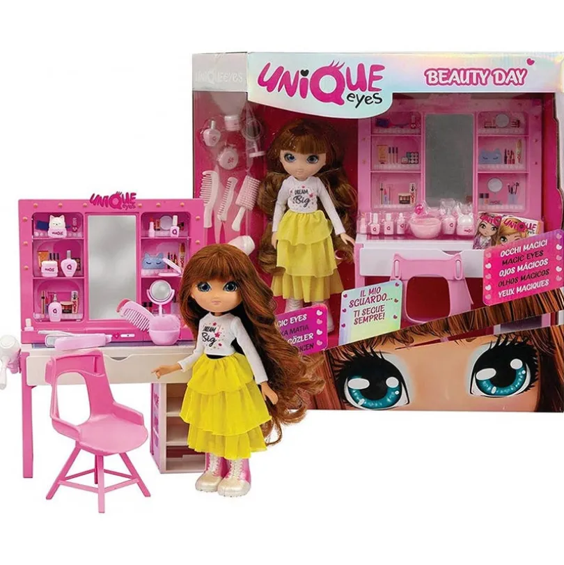 Unique Eyes Beauty Day